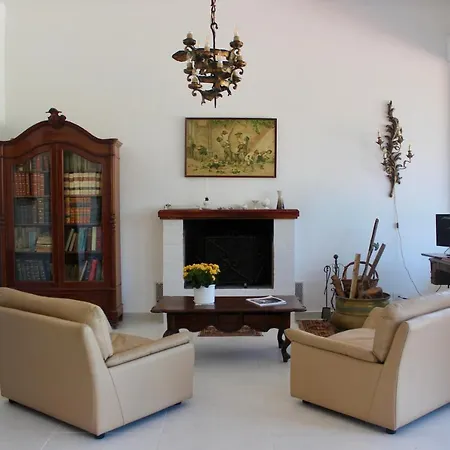 Alojamento de Acomodação e Pequeno-almoço Letredonne-villa Con Piscina *