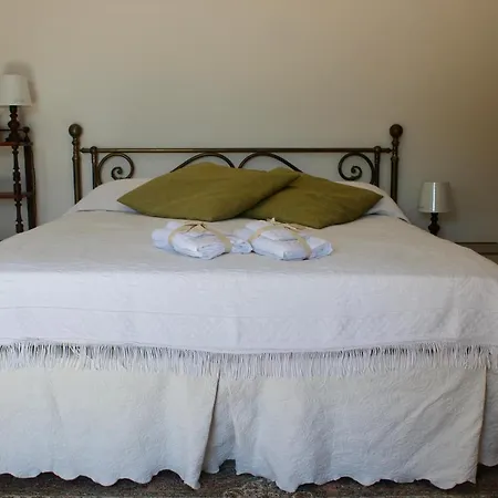 Letredonne-villa Con Piscina Bed & Breakfast Faro Superiore