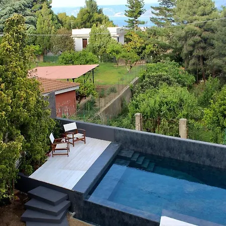 Alojamento de Acomodação e Pequeno-almoço Letredonne-villa Con Piscina *